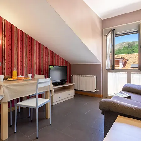 Apartman Apts Cueto 4c Atico 2 Adultos *